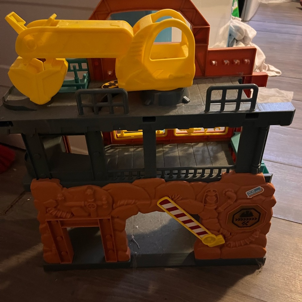 Construction toy
